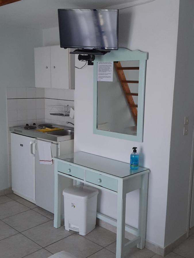 Villa Nefeli Períssa Extérieur photo